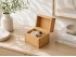 Caja de madera 14x10x13 cm. barnizada c/bisagra e imán Ref.PC07PV