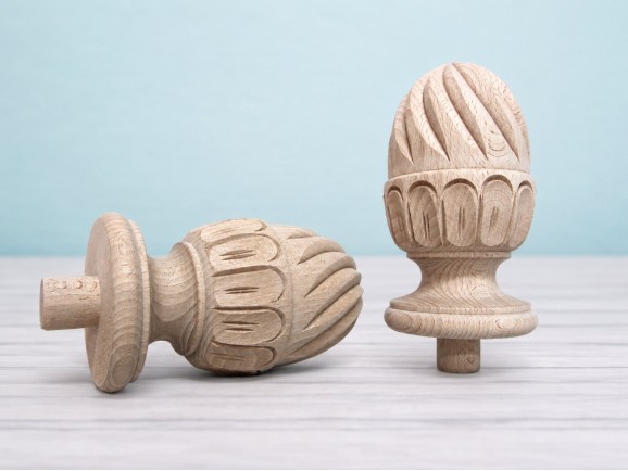 Wooden pineapple finial, carved, Ø9 cm. Ref.355P