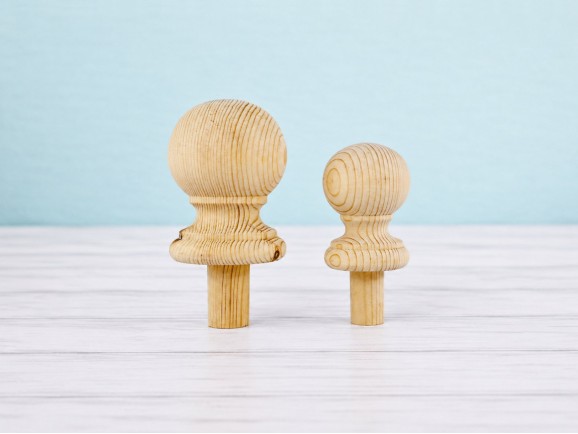 Wooden ball finial made of pine and beech, 2 sizes, Ref.351-353