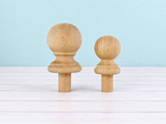 Remate Bola de madera pino y haya 2 medidas Ref.351-353