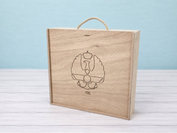 Wooden box for 2 bottles + 2 glasses with sliding lid Ref.PC4G2