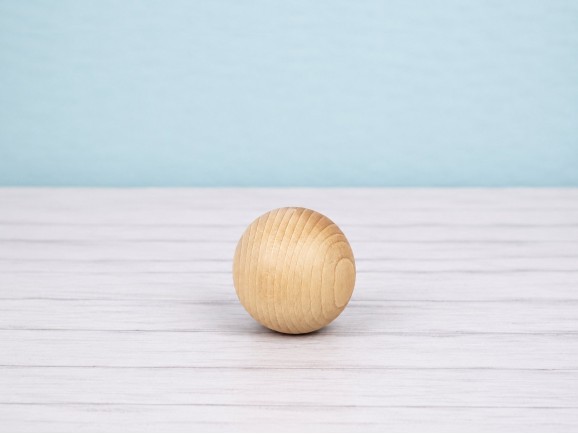 Wooden ball Ø60 mm. Ref.100-60