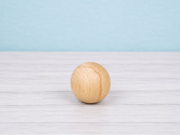 Wooden ball Ø70 mm. Ref.100-70