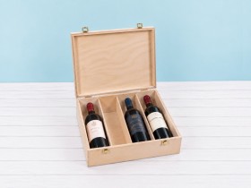 Wooden box for 4 wine bottles with hinge and clasp Ref.4botBBOK
