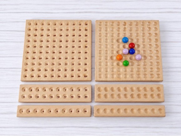 Wooden board for balls Ø20 mm.Ref.MO196