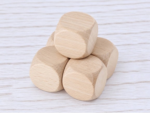 Wooden dice 3x3 cm. Ref.OP807587