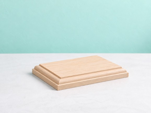 Rectangular wooden base 12x8x2 cm. Ref.2543