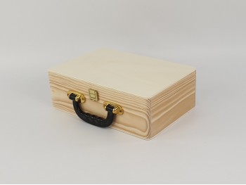 Caja maletín cabás 30x20x10 cm. c/asa negra Ref.1525