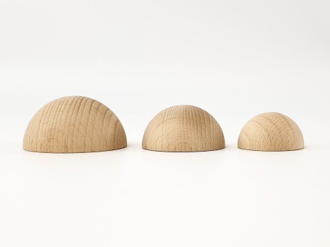 Half Balls of wood there are several measures Ref.OP1093
