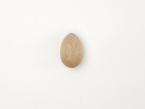 Huevo de madera Ø4x6,5 cm. Ref.CCU10