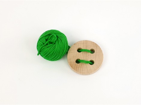 Botón de madera para jugar Ø5,5 cm. Ref.CCBO01