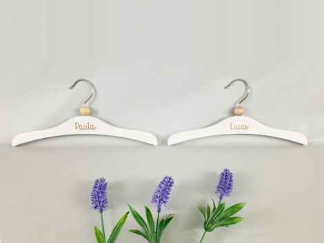 Percha de madera blanca niño Ref.VG2801