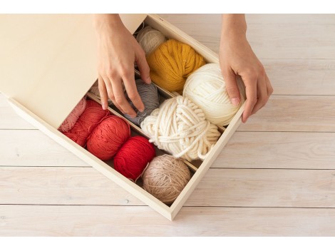 Wooden box for 3 wine bottles with sliding lid Ref.3botTC