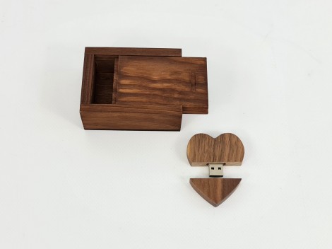 PenDrive Heart Pack + Natural Box P1002