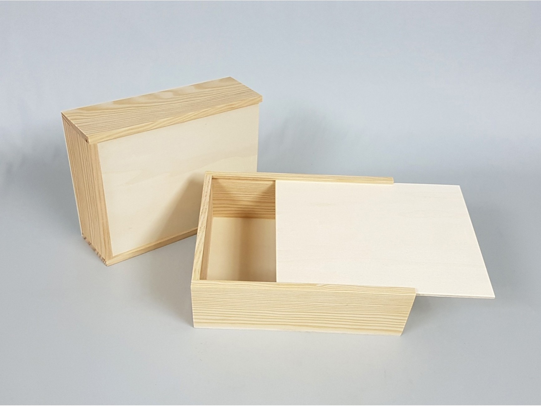Caja de madera pino 22x22x12 cm. c/tapa corredera Marco Ref.99 - Mabaonline