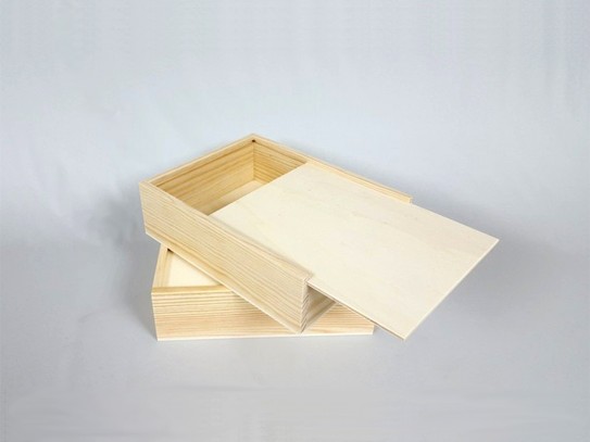 Caja de madera pino 23,5x18,5x7 cm. c/tapa corredera Ref.PF1520