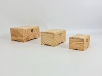Small trunk box with feet 3 sizes Ref. P107P