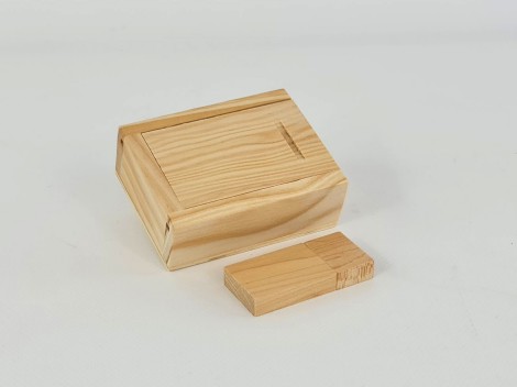 Wood PenDrive Pack + Natural Box P1002 Ref.Pack1002CH2