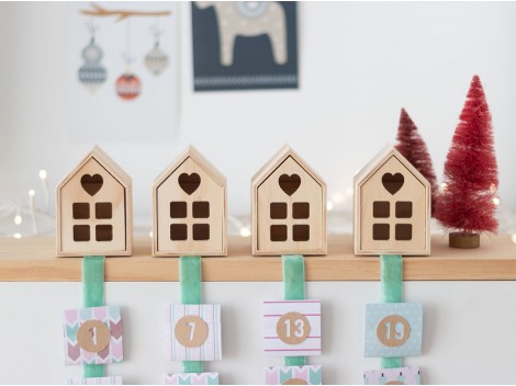 Caja casita de madera c/ventanas Ref.PCP1