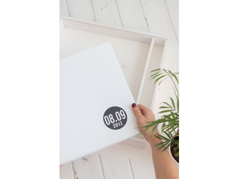 White wooden box for 30x30 album with divider and wooden lid Ref.P1454C8PA-37D