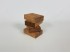 Taco madera envejecido de 7x5x2 cm. Ref.P1008