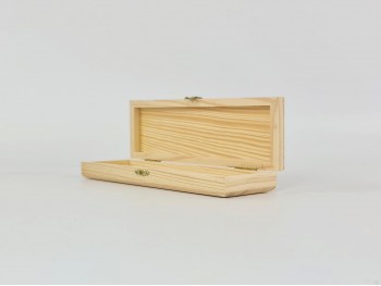 Caja de madera pino 20x6x3 cm. c/bisagra y broche Ref.AR15332
