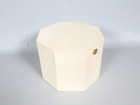 Caja octogonal 25x25x19 cm.c/bisagra y broche Ref.AR11501