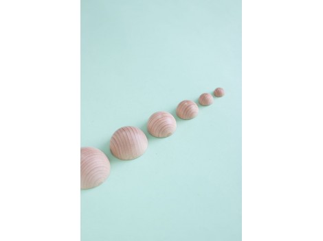 Half Balls of wood there are several measures Ref.OP1093