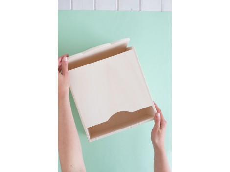 Wooden box 33x25x20 cm. for diapers Ref.P1681