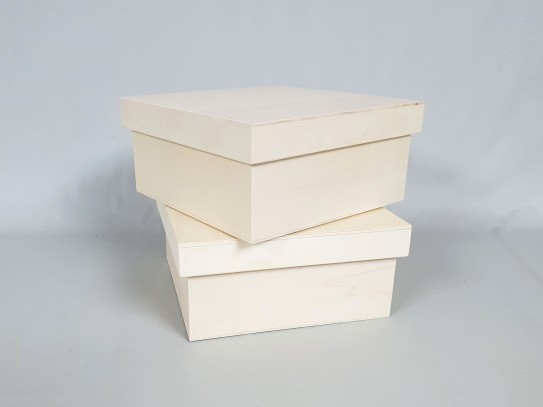 Square box with lid Ref.P00C20