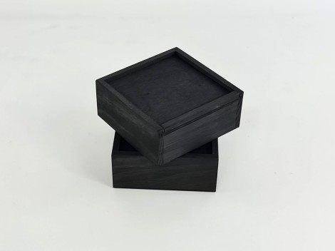 Caja de madera Negra 13x13x6 cm. c/Tapa Corredera Marco Ref.P00C01CN