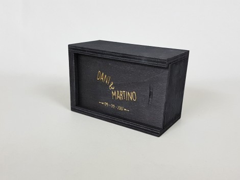 Caja de madera Negra 12x8x7 cm. c/tapa corredera Ref.1623