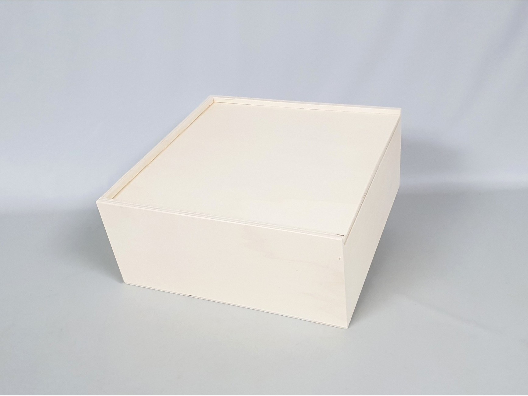 Caja de madera 27x27x12 cm. c/tapa corredera Ref.PC4K - Mabaonline