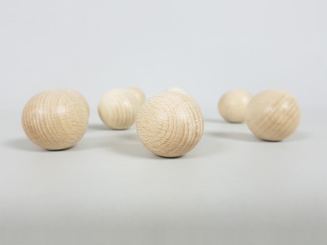 Wooden balls for table football Ø 33 mm.