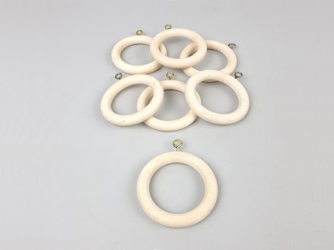 Wooden curtain ring with eyelet Ø6.5 cm. Ref.476C