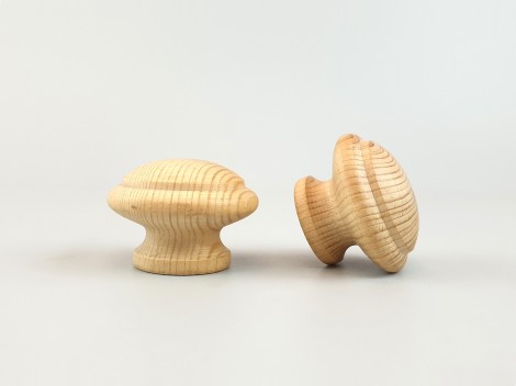 Pine knob handle with profile Ø4.5 cm. with nut Ref.14P