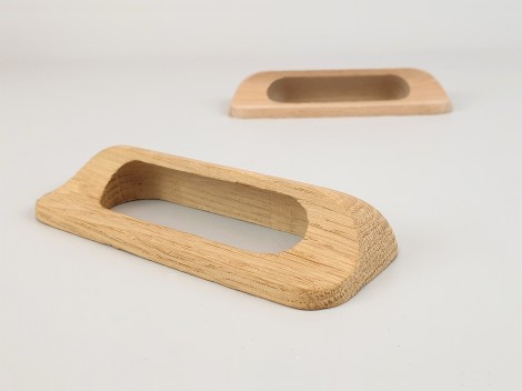 Tirador asa clásica abierta de roble 12 cm. Ref.79