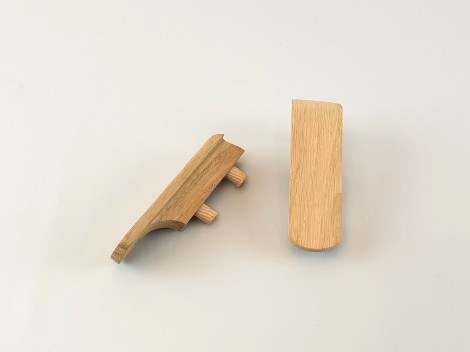 Flat handle handle L9 cm. with 2 pins Ref.H6