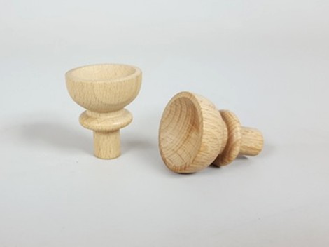 Hollowed beech handle with spike 2 sizes Ref.H13-14