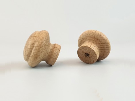 Beech and oak knob handle Ø4 cm. with nut Ref.14