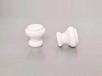 White handle with profile Ø3 cm. with nut Ref.L1100