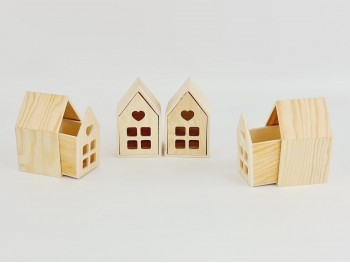 Caja de madera casita con ventanas Ref.CP1