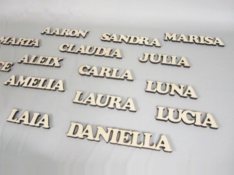 Nombre de madera recortado Ref.9000