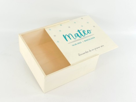 Souvenir Box First year color Ref.MOC4KI