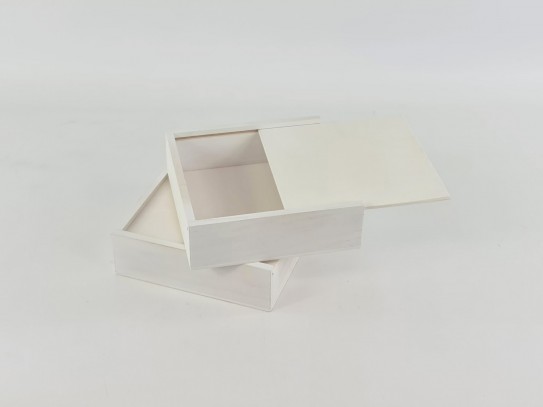 White wooden box 17.5x17.5x5.5 cm. with wood top Ref.P00CF3B