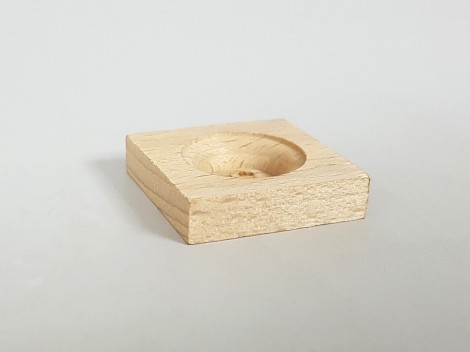 Square support for balls Ref. 2356