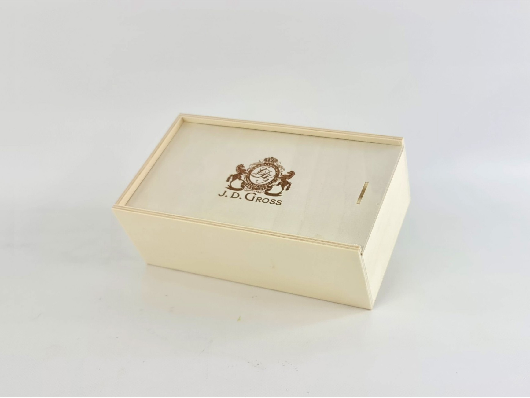 caja de madera con tapa corrediza, ideal para decoración, adornar