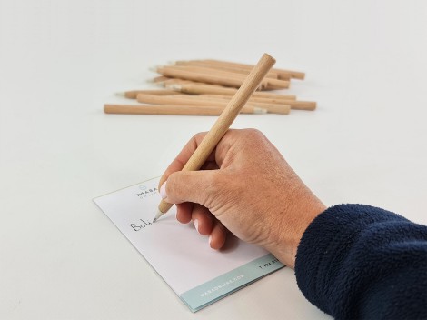 Bolígrafo de madera tinta negra Ref.MO6725