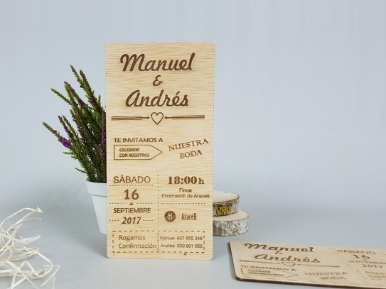 Invitaciones de madera Corazón MOD.2