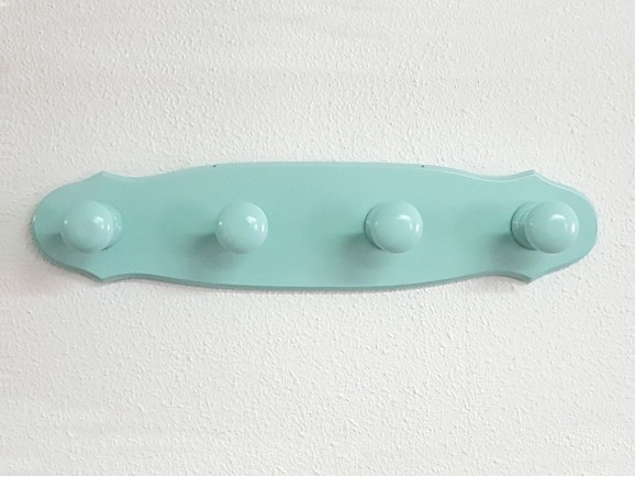 Wall coat rack 4 knobs with shape Ref.3022